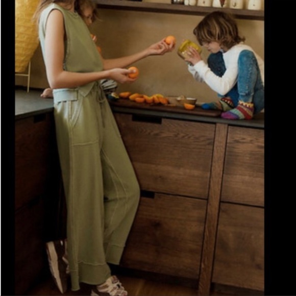 Anthropologie Daily Ritual two piece set, wide leg pant and top - Picture 3 of 9